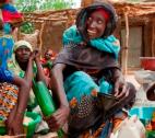 Nutrition hot topic Women in Chad with palm oil